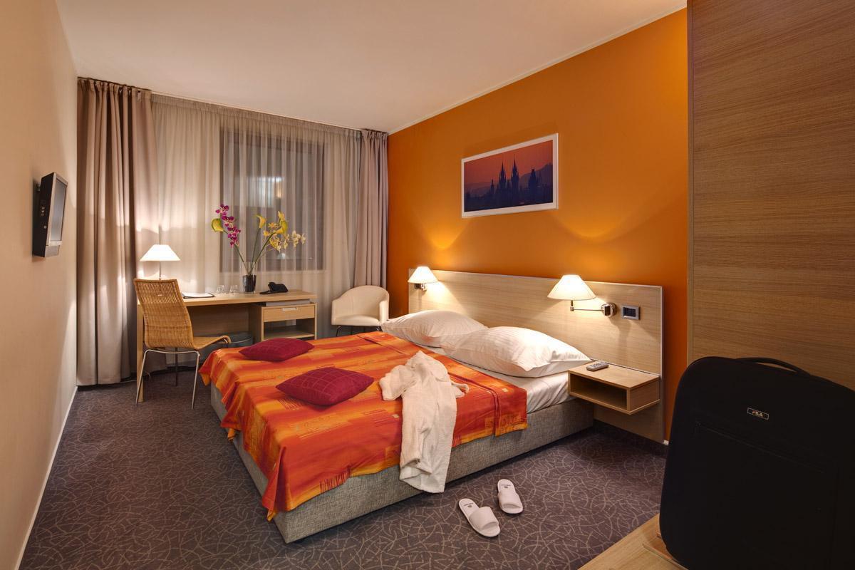 Hotel Ehrlich Praga Habitación foto