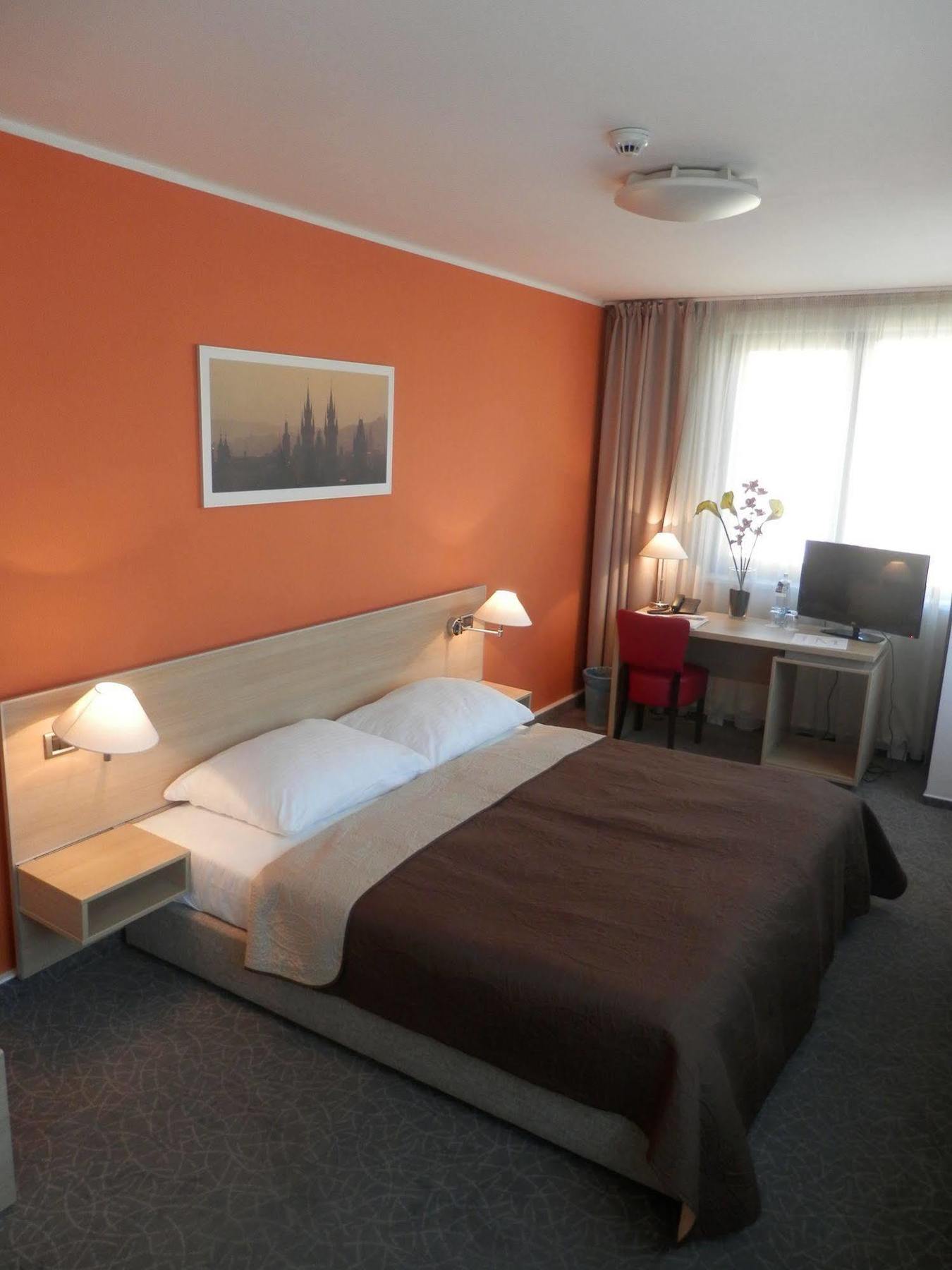 Hotel Ehrlich Praga Exterior foto